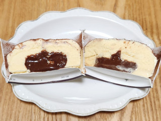 「井村屋 トリュフチョコアイス カップ120ml」のクチコミ画像 by みにぃ321321さん