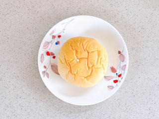 「ファミリーマート ファミマルBakery 雪見だいふくみたいなパン」のクチコミ画像 by むぎっこさん