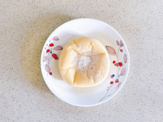 「ローソン もっちりとした白いチーズパン」のクチコミ画像 by むぎっこさん