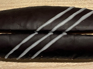 「セブン-イレブン カフェモカ仕立てのホイップロール」のクチコミ画像 by パン太郎さん