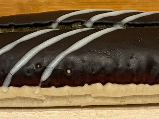 「セブン-イレブン カフェモカ仕立てのホイップロール」のクチコミ画像 by パン太郎さん