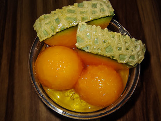 「果房メロンとロマン なめらかメロンプリン」のクチコミ画像 by 鉄腕子さん