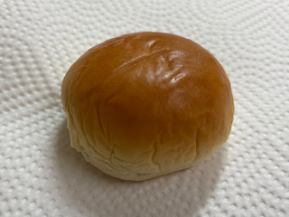 「ヤマザキ 薄皮 ピーナッツパン 4個」のクチコミ画像 by SANAさん