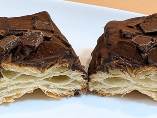 「セブン-イレブン 濃厚トリプルショコラデニッシュ」のクチコミ画像 by はるなつひさん