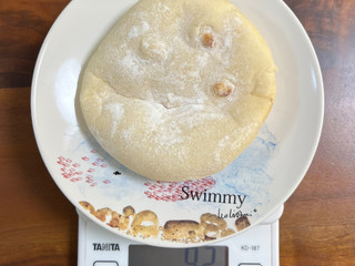 「ローソン もっちりとした白いチーズパン」のクチコミ画像 by ピンクのぷーさんさん