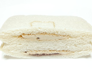 「ヤマザキ ランチパック 焦がしきなこパフェ風」のクチコミ画像 by つなさん