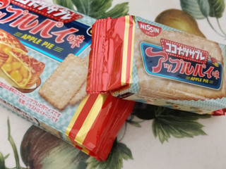 「日清シスコ ココナッツサブレ アップルパイ味 袋4枚×4」のクチコミ画像 by のんこりんさん