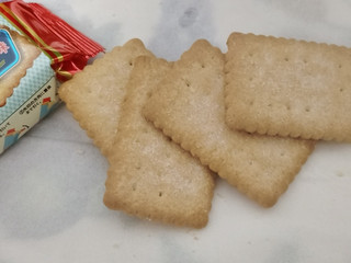 「日清シスコ ココナッツサブレ アップルパイ味 袋4枚×4」のクチコミ画像 by のんこりんさん