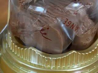 「オランジェ 濃厚生ショコラのモンブラン パック1個」のクチコミ画像 by BLACKLALAさん