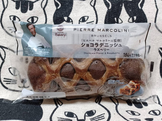 「ファミリーマート ファミマルBakery ピエール マルコリーニ監修 ショコラデニッシュラズベリー」のクチコミ画像 by Dechiさん