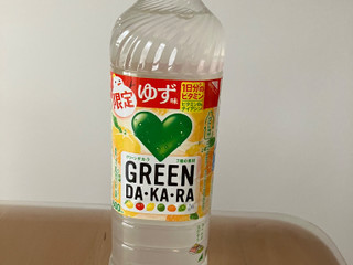 「サントリー グリーンダカラ ゆず味 ボトル600ml」のクチコミ画像 by こつめかわうそさん