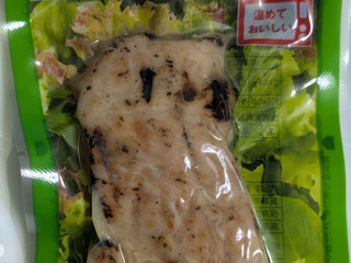 「ローソン 炭火焼サラダチキン 旨塩」のクチコミ画像 by まこぴーさん