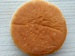 「ファミリーマート ファミマルBakery クッキー＆クリームパン」のクチコミ画像 by パン太郎さん