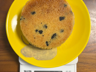 「ファミリーマート ファミマルBakery クッキー＆クリームパン」のクチコミ画像 by ピンクのぷーさんさん