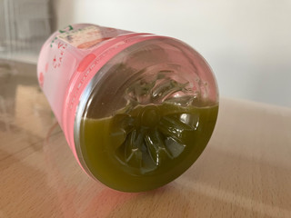 「伊藤園 matcha LOVE さくら抹茶 ペット330ml」のクチコミ画像 by こつめかわうそさん