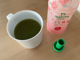 「伊藤園 matcha LOVE さくら抹茶 ペット330ml」のクチコミ画像 by こつめかわうそさん