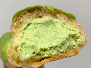 「モンテール 小さな洋菓子店 抹茶ミルクエクレア」のクチコミ画像 by もーちゃさん