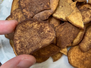 「UHA味覚糖 おさつどきっ 焼きチョコ」のクチコミ画像 by mika.さん