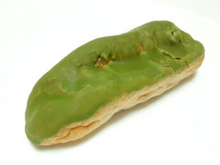 「モンテール 小さな洋菓子店 抹茶ミルクエクレア」のクチコミ画像 by つなさん