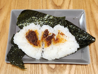 「セブン-イレブン 手巻おにぎり おかか」のクチコミ画像 by みにぃ321321さん