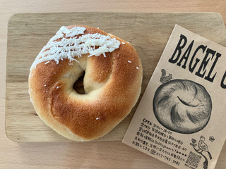 「BAGEL U いちじくバニラホワイトチョコ」のクチコミ画像 by こつめかわうそさん