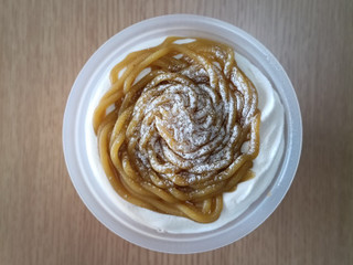 「モンテール 小さな洋菓子店 焼プリン・モンブラン」のクチコミ画像 by にくまるさん