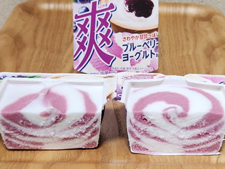 「ロッテ 爽 ブルーベリーヨーグルト味 カップ185ml」のクチコミ画像 by みにぃ321321さん