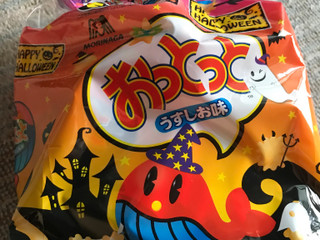 「森永製菓 おっとっと うすしお味 袋19g×5」のクチコミ画像 by もぐもぐもぐ太郎さん