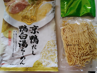 「tabete だし麺 京鴨だし鴨白湯らーめん 袋102g」のクチコミ画像 by 鉄腕子さん