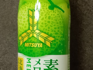 「アサヒ 三ツ矢素材派メロンソーダ ペット500ml」のクチコミ画像 by ぎんなんさん