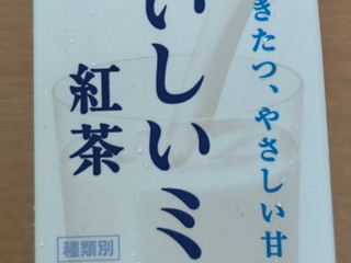 「明治 おいしいミルク紅茶 パック200ml」のクチコミ画像 by ぎんなんさん
