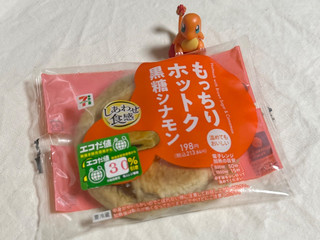 「セブン-イレブン もっちりホットク黒糖シナモン」のクチコミ画像 by む チ ャさん