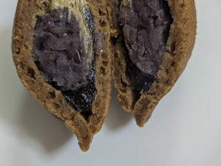 「セブン-イレブン 和もっち巻き 加賀棒ほうじ茶のわらび餅」のクチコミ画像 by まこぴーさん