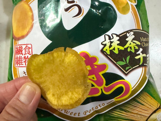 「UHA味覚糖 おさつどきっ 抹茶チョコ味 60g」のクチコミ画像 by gologoloさん