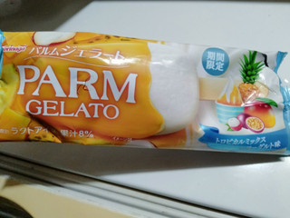 「森永 PARM ジェラート トロピカルミックス＆ヨーグルト味 80ml」のクチコミ画像 by おれんじゃーさん