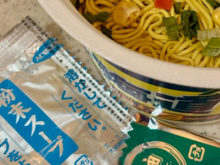 「エースコック スーパーカップ1.5倍 北海道 コーン塩バター味ラーメン」のクチコミ画像 by めりけんさん