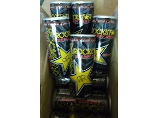 中評価】ROCKSTAR ロックスター・エナジードリンクの感想