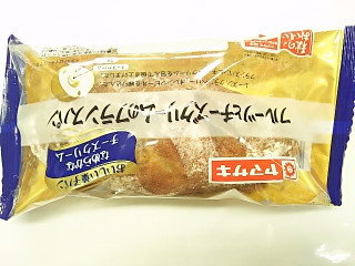 「ヤマザキ おいしい菓子パン フルーツとチーズクリームのフランスパン 袋1個」のクチコミ画像 by いちごみるうさん