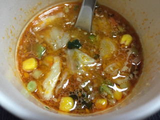「マルちゃん 7種の野菜を食べるスープ ピリ辛担担味 カップ28g」のクチコミ画像 by レビュアーさん