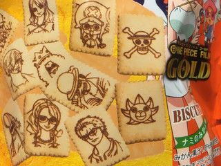 「江崎グリコ BISCUIT ナミのみかん味 ONE PIECE FILM GOLD 袋59g」のクチコミ画像 by たかはっさんさん