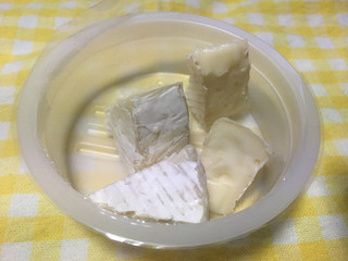 「コープ 北海道 カマンベールチーズ 100g」のクチコミ画像 by レビュアーさん