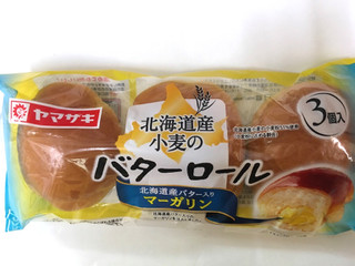 「ヤマザキ 北海道産小麦のバターロール 北海道産バター入りマーガリン 袋3個」のクチコミ画像 by レビュアーさん