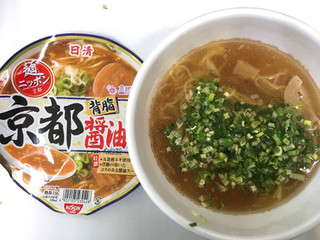 「日清 麺ニッポン 京都背脂醤油ラーメン カップ122g」のクチコミ画像 by レビュアーさん