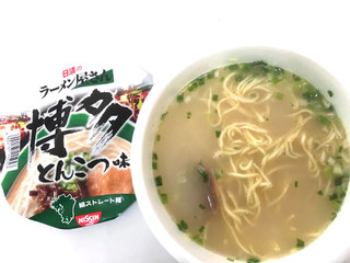 「日清のラーメン屋さんどんぶり 博多とんこつ味 カップ72g」のクチコミ画像 by レビュアーさん