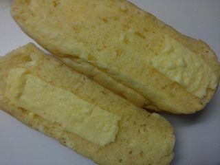 「ヤマザキ おいしい菓子パン ホワイトチョコのパン 袋1個」のクチコミ画像 by レビュアーさん