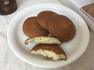 まるぼーろ様 Amazon.co.jp: クロボー 黒糖丸ぼうろ 6個 ×12 : 食品・飲料・お酒