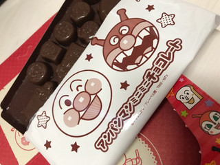 「不二家 アンパンマン ミニミニチョコレート 箱15粒」のクチコミ画像 by SweetSilさん