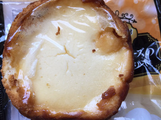 「Pasco 北海道チーズのベイクドタルト 袋1個」のクチコミ画像 by 好物は栗さん