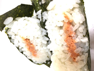 「シノブフーズ おにぎりQ 鮭」のクチコミ画像 by レビュアーさん