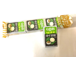 「六甲バター Q・B・B（キュービービー） ベビーチーズ ゆず胡椒入り 60g」のクチコミ画像 by レビュアーさん